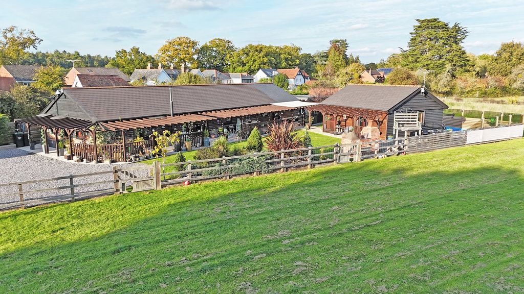 Property photo 1 of 24