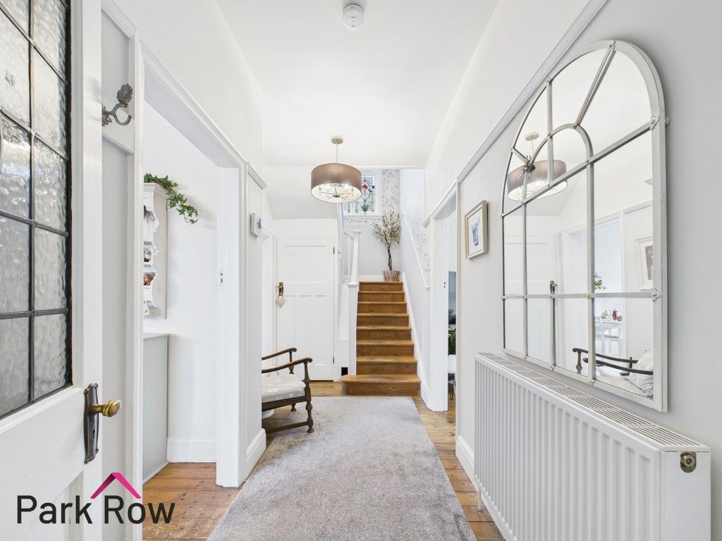 Property photo 3 of 42 Entrance Hallway