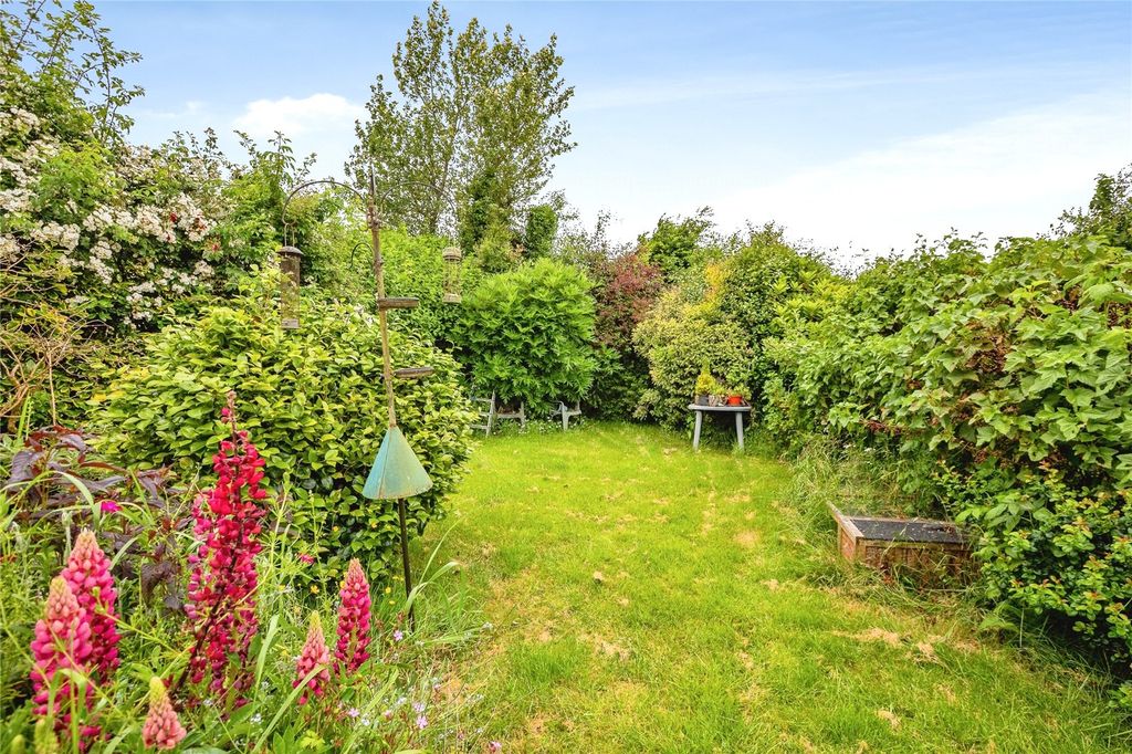 Property photo 2 of 28 Picture No. 28