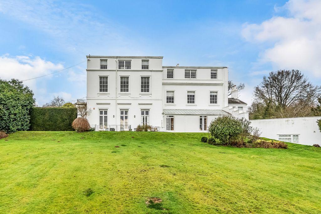 Property photo 1 of 20 1