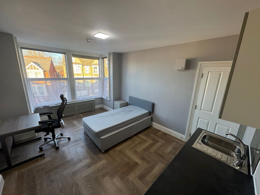 Property photo 1 of 5