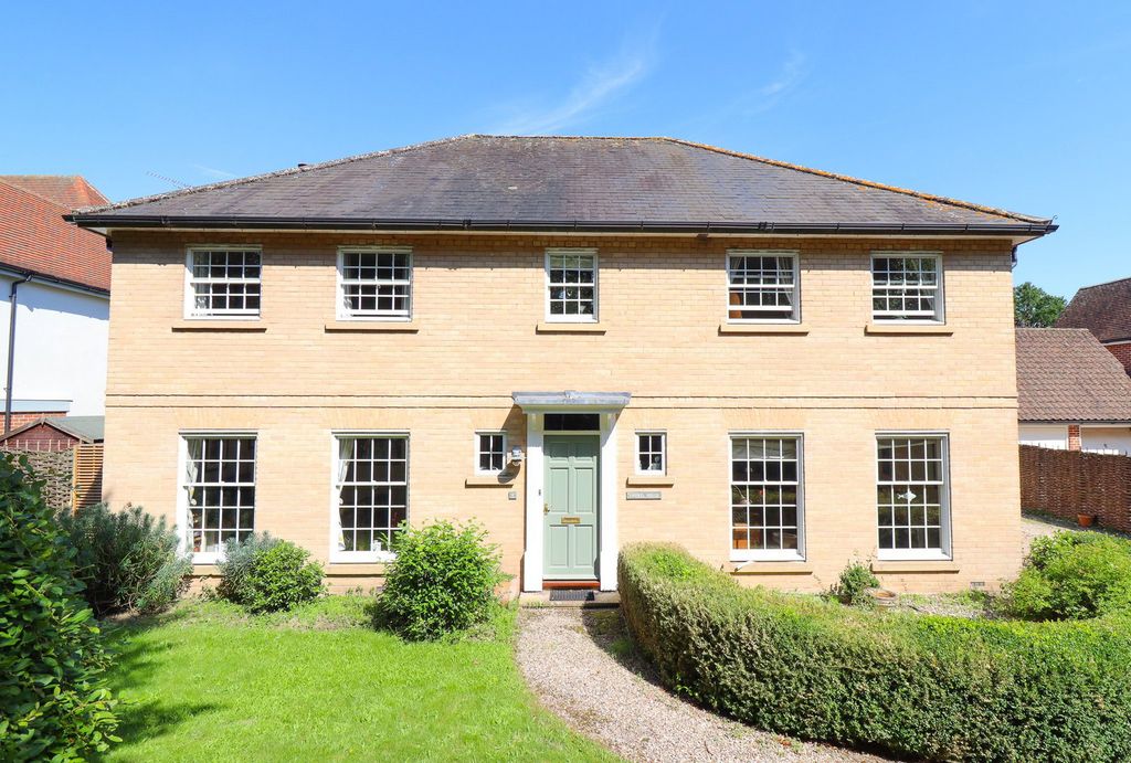 Property photo 1 of 31