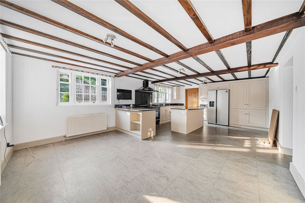 Property photo 3 of 12 Open Plan Kitchen