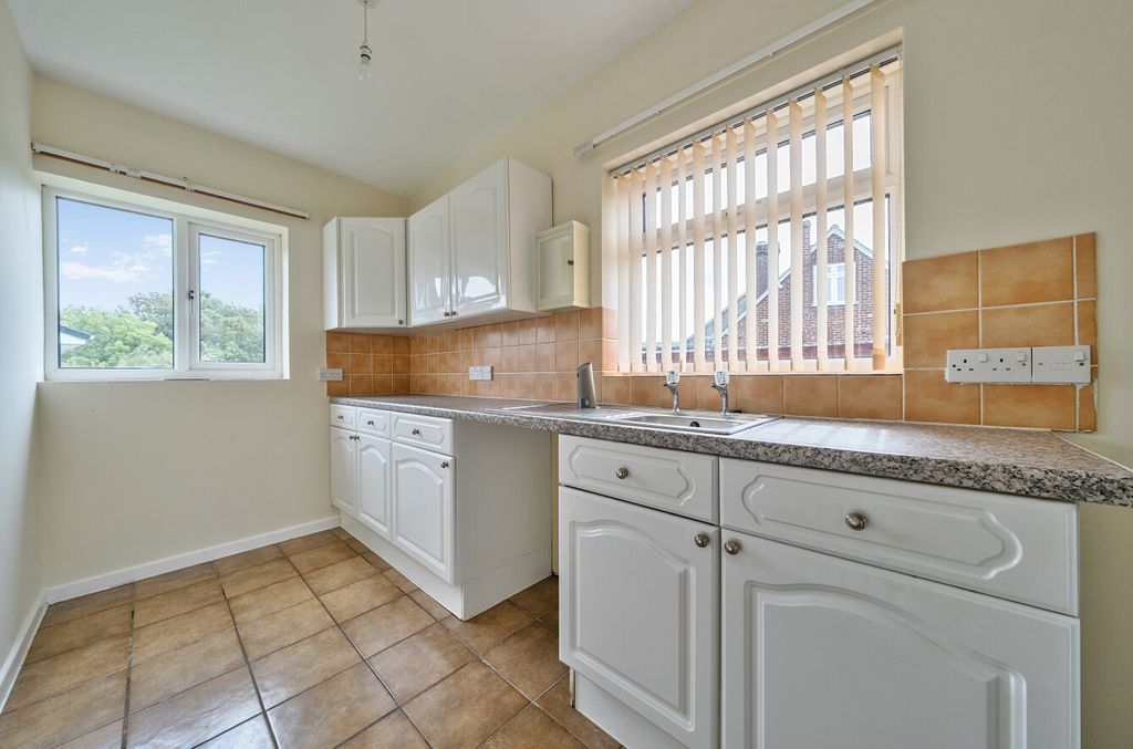 Additional image 7 of 3 bed bungalow for saleLlanfair Road, Newtown, Powys SY16