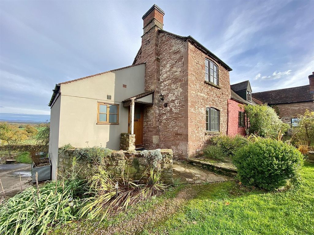 Property photo 1 of 9
