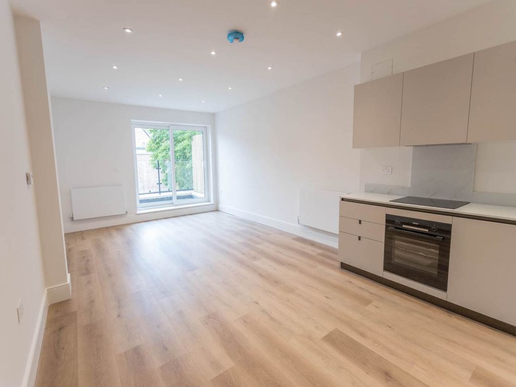Property photo 2 of 13 Img_0968