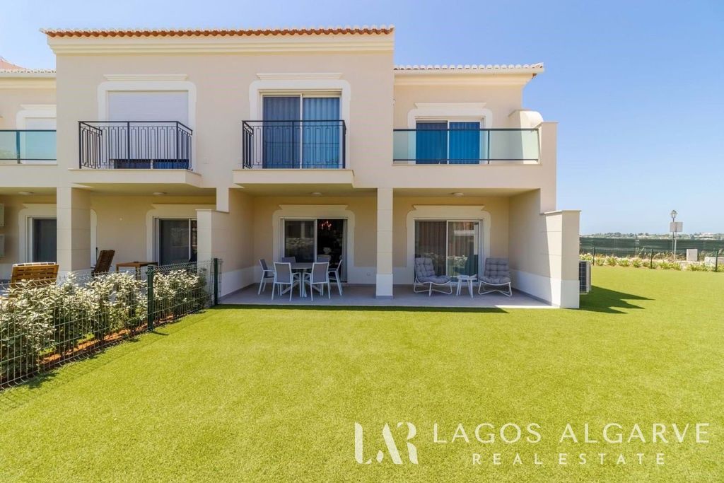 Property photo 1 of 49 Fantastic T3+1 Townhouse In Bayview Village Of Boavista Golf Resort