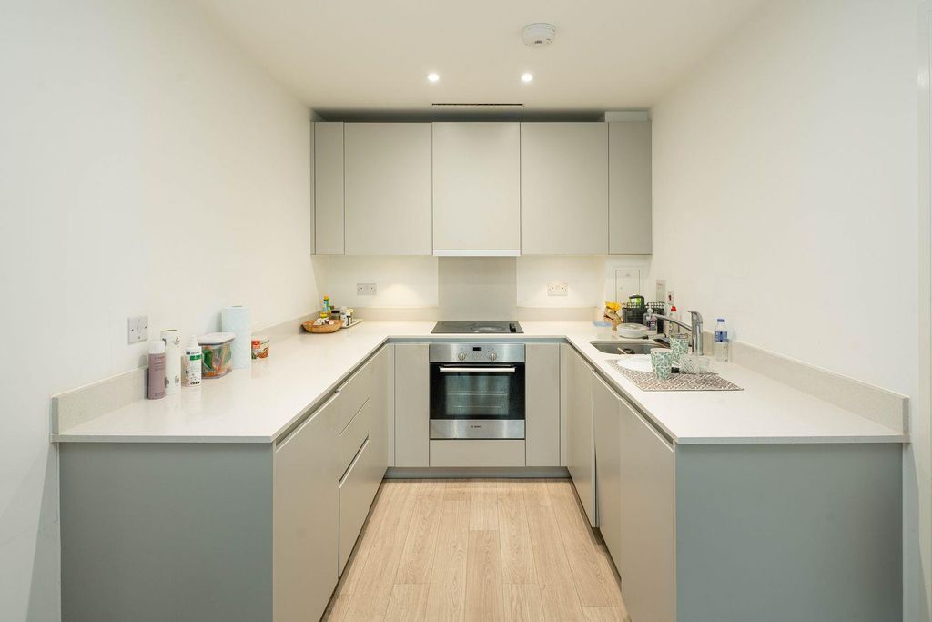 Property photo 3 of 8 Djpijsva.Jpeg