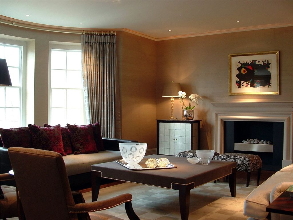 Property photo 2 of 10 Reception Room