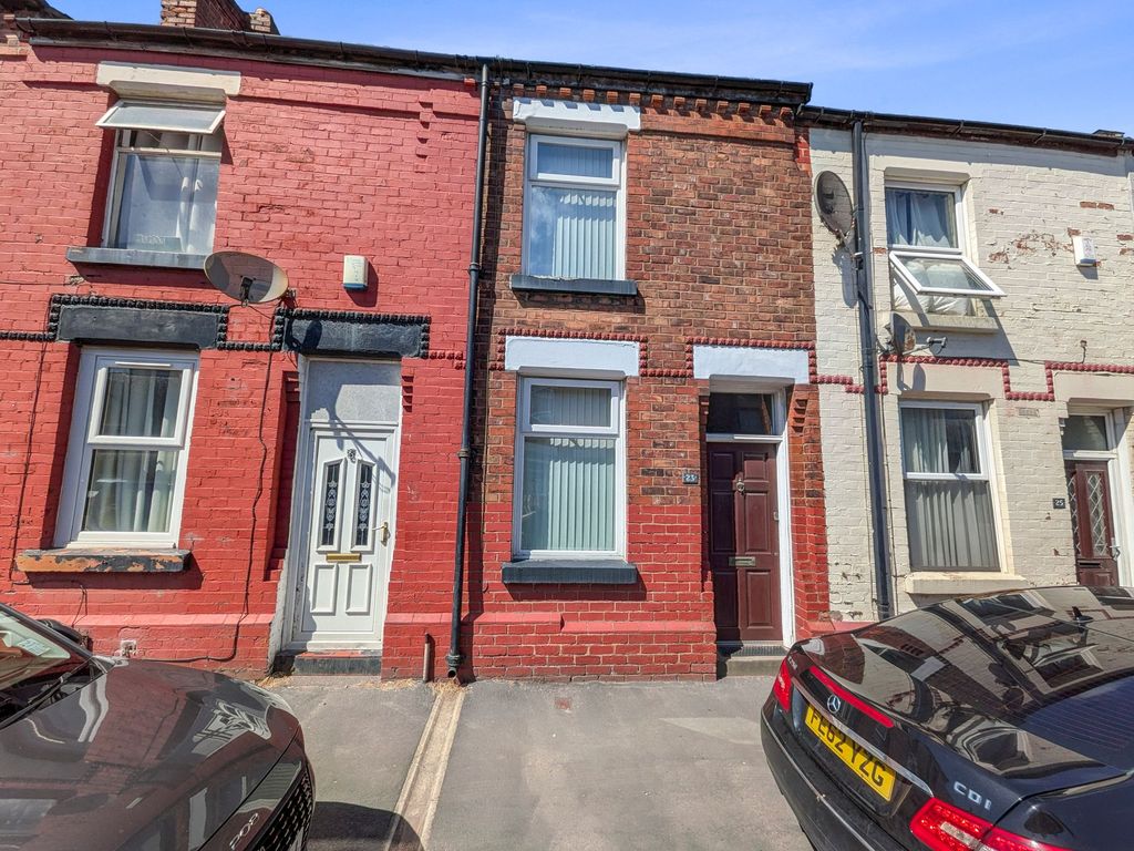 Property photo 1 of 18