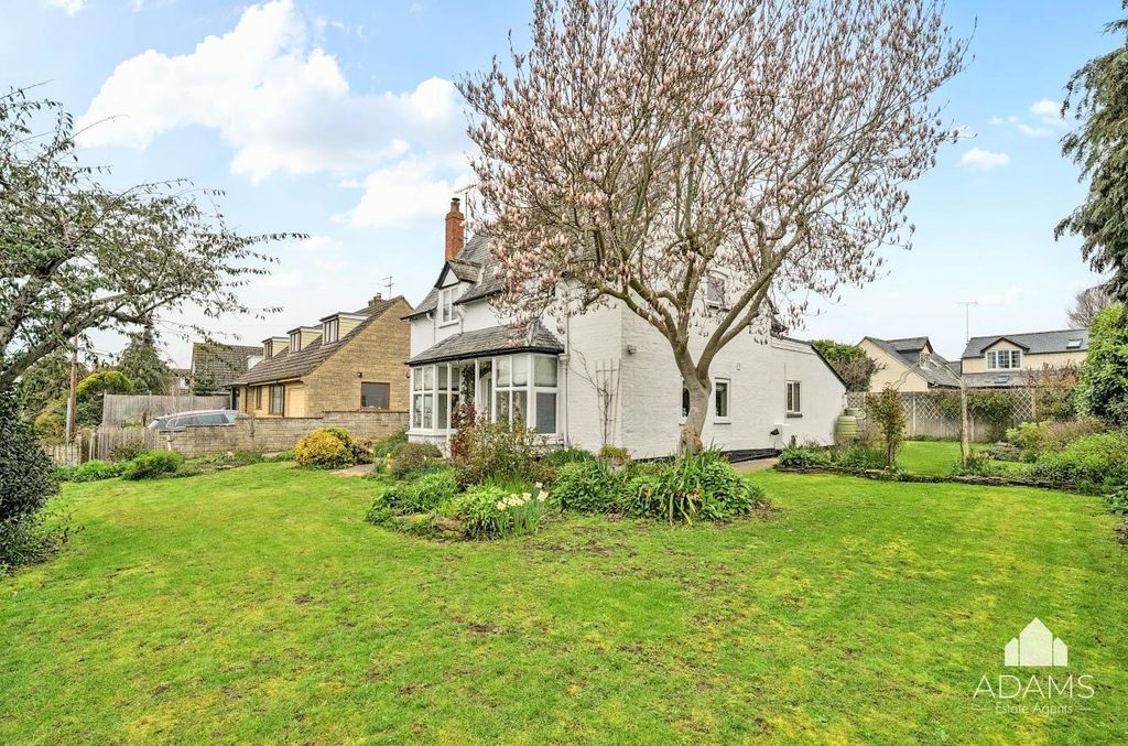 Property photo 2 of 20 Front