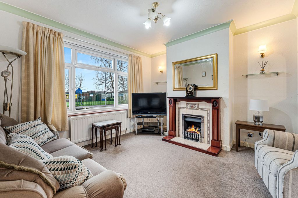 Property photo 3 of 24