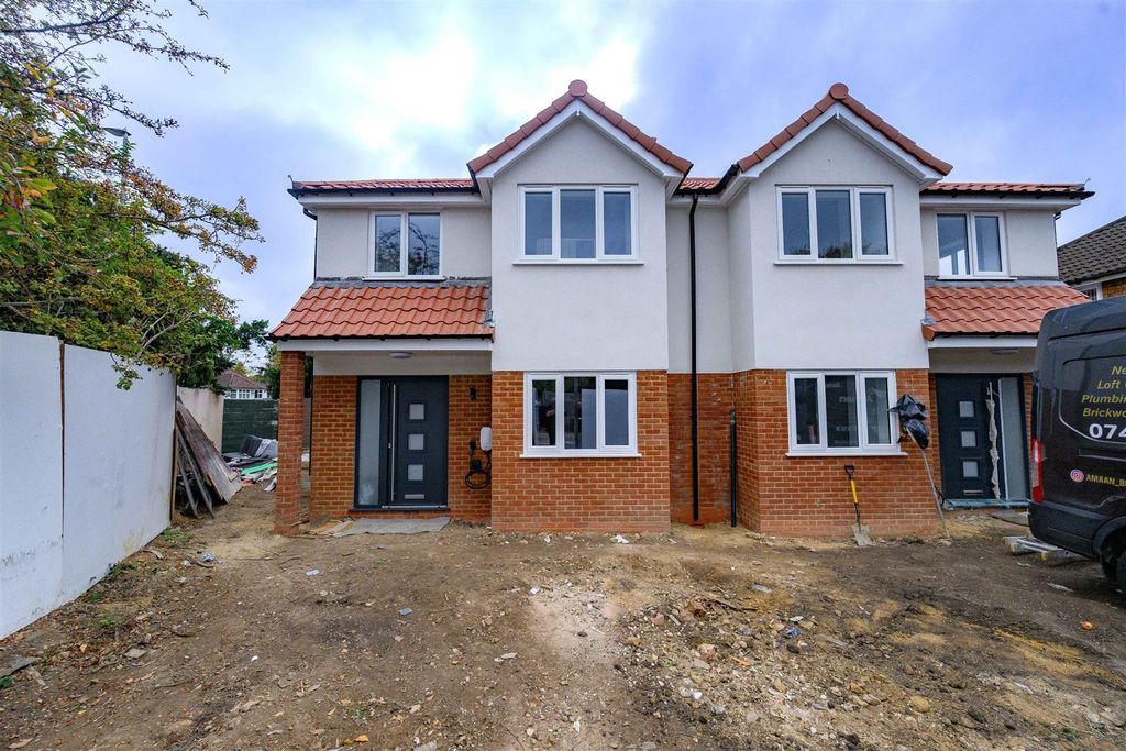 Property photo 1 of 23 Front