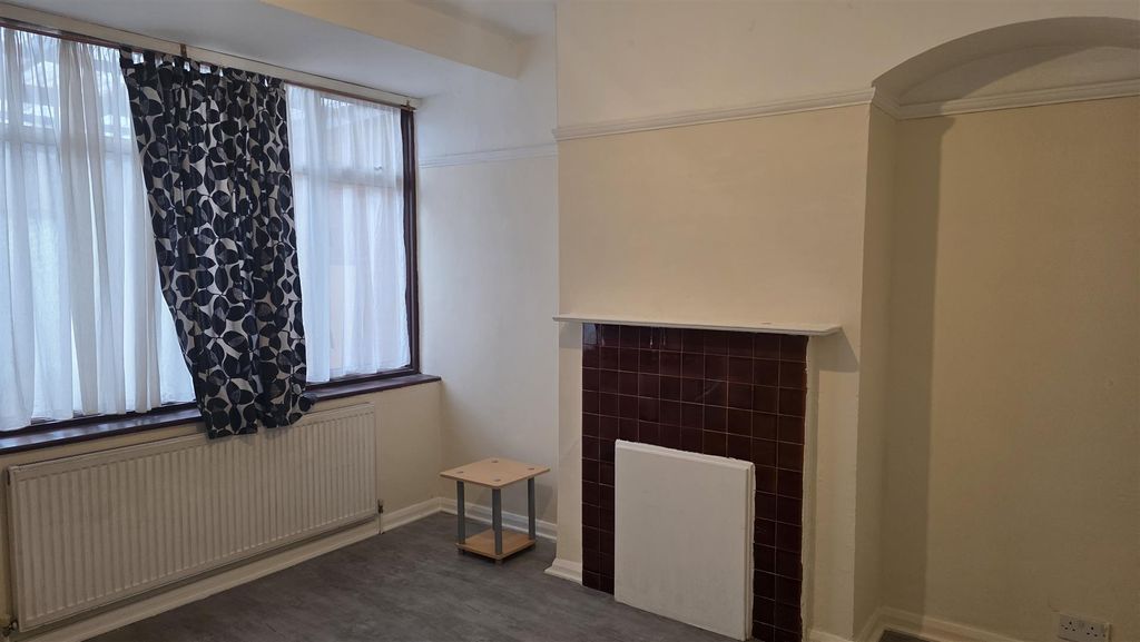 Property photo 1 of 6 20251106_114824.Jpg