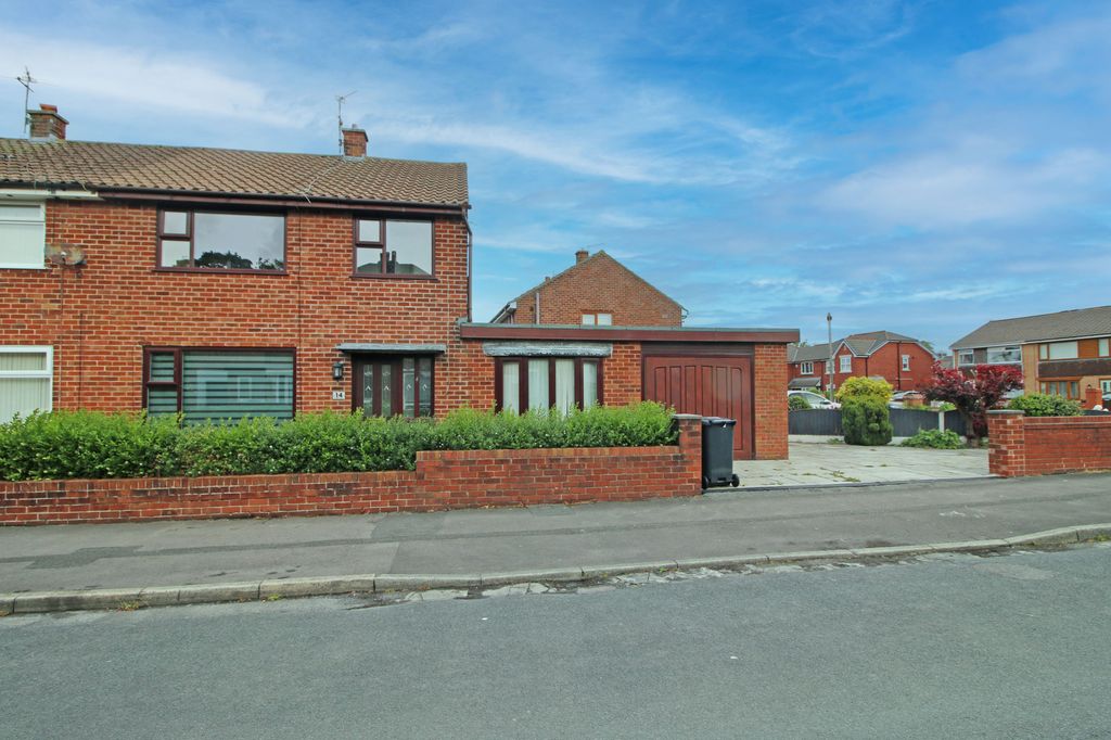 Property photo 1 of 22