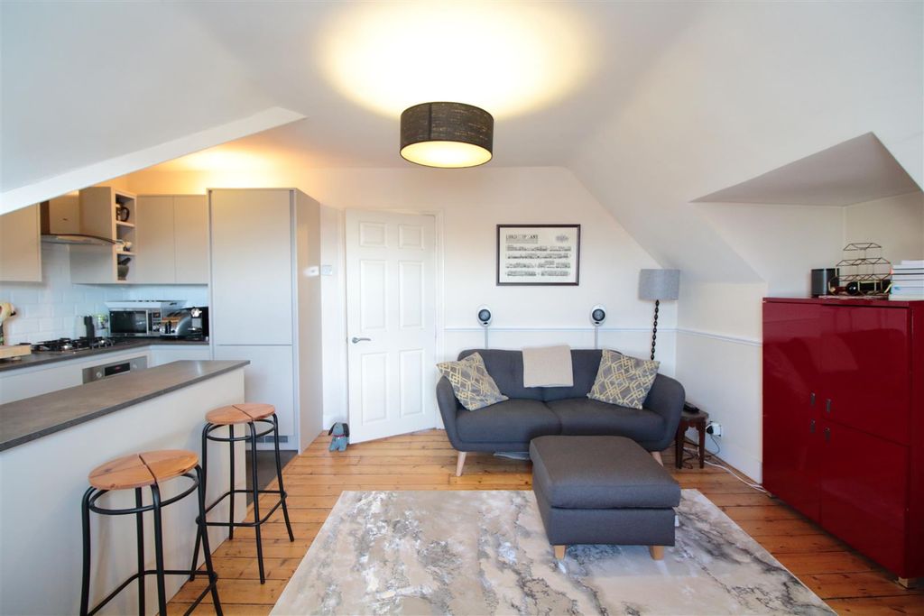 Property photo 1 of 19 Img_2645.Jpg