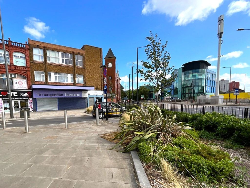 Property photo 1 of 4