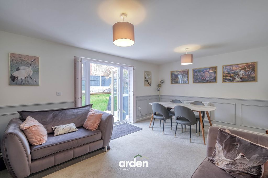 Property photo 3 of 14