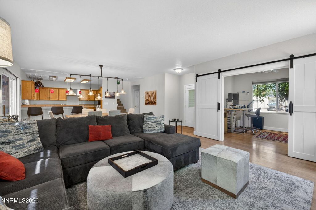Property photo 3 of 27 <Alttext/>