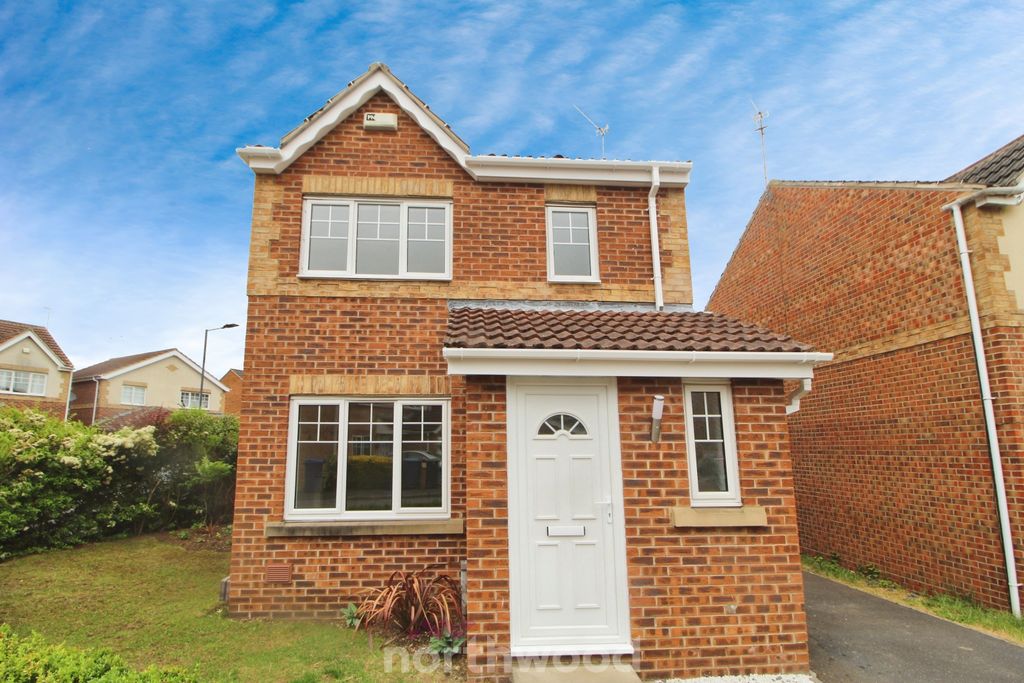 Property photo 1 of 25