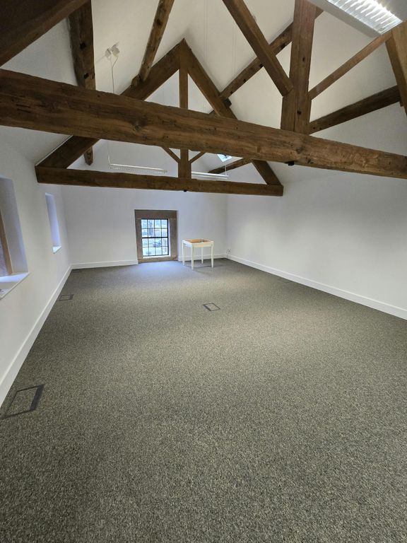 Property photo 3 of 10 20250128_151632.Jpg