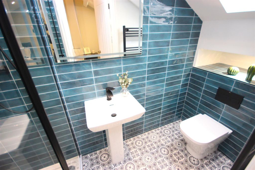 Property photo 2 of 8 Img_2860.Jpg