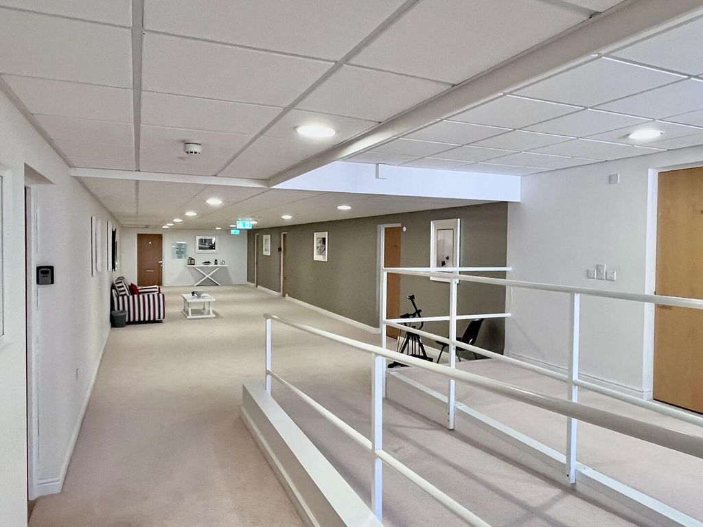 Property photo 3 of 23 Hallway