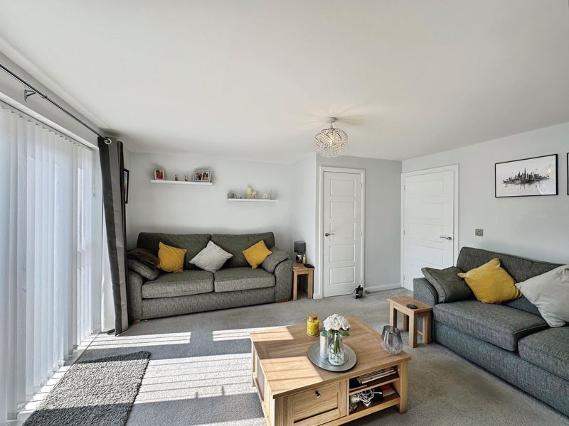 Property photo 3 of 18 Photo 17