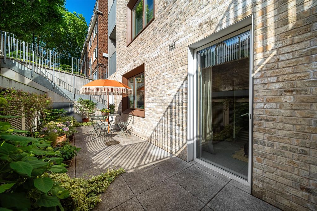 Property photo 3 of 16 Knolly's Road-13.Jpg