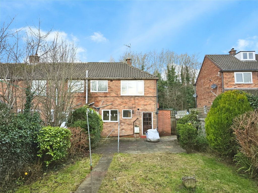 Property photo 1 of 11 Description