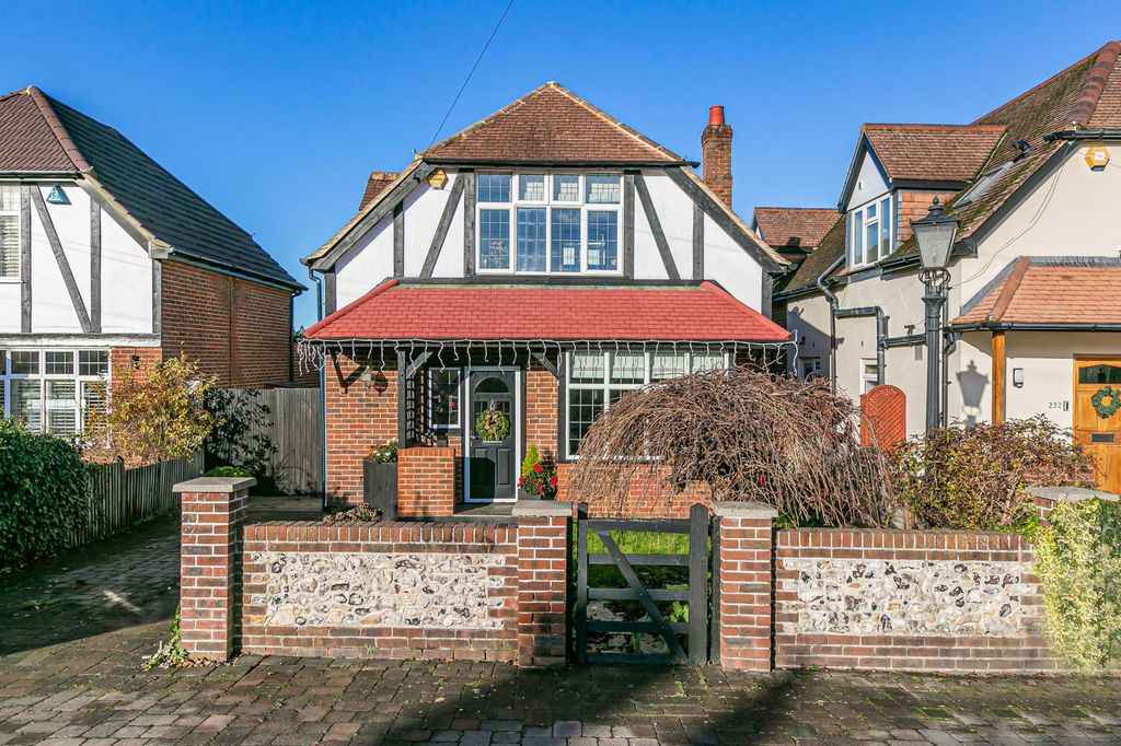 Property photo 1 of 19