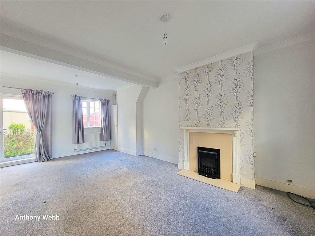 Property photo 2 of 10 Reception