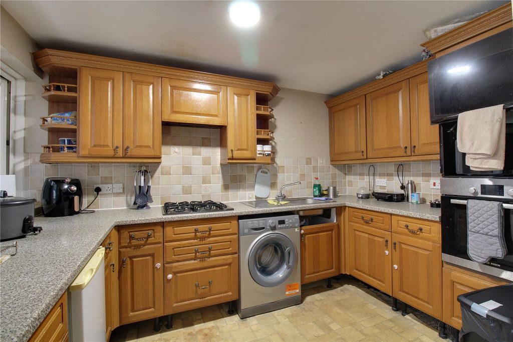 Property photo 3 of 16 Picture No. 03
