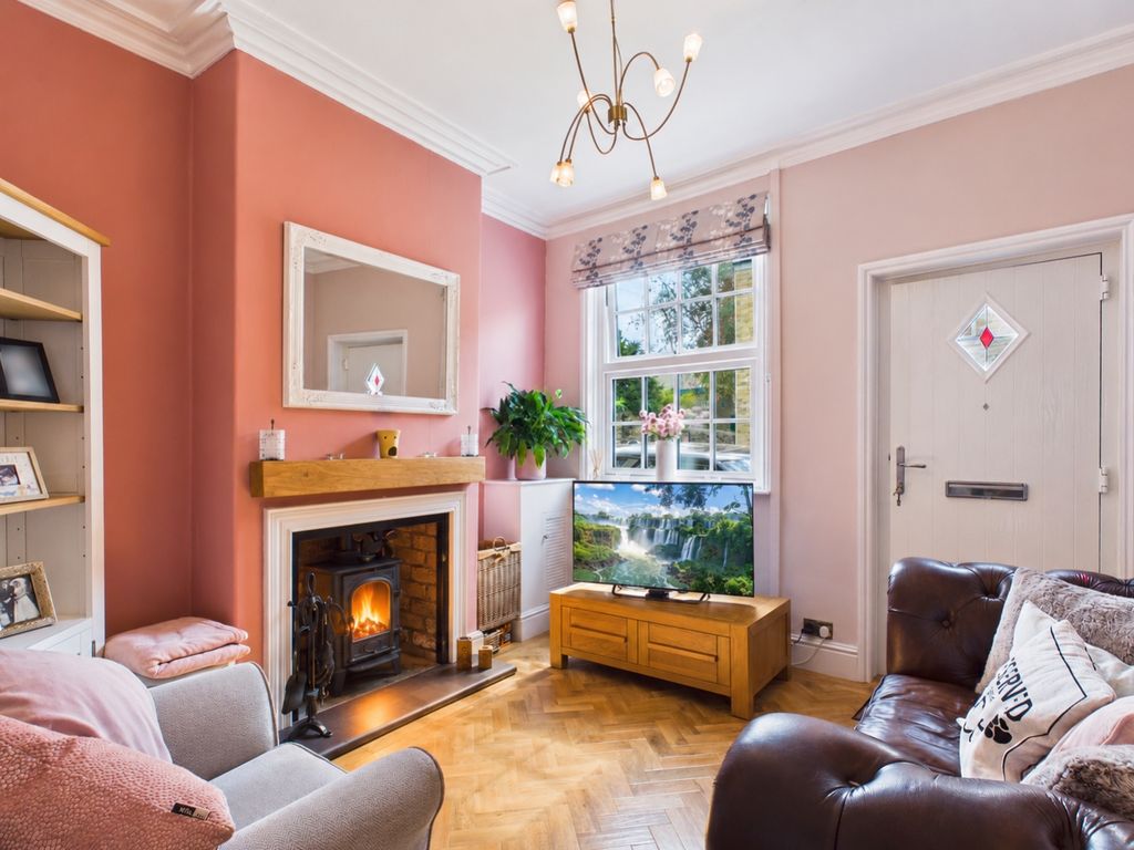 Property photo 2 of 15 0034c5Eb-2483-4d79-Bb94-B99Daba735E9
