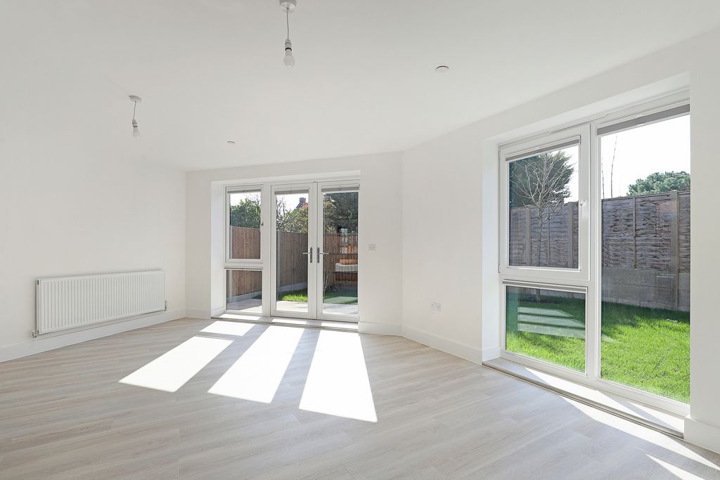 Property photo 2 of 9 Picture No. 02