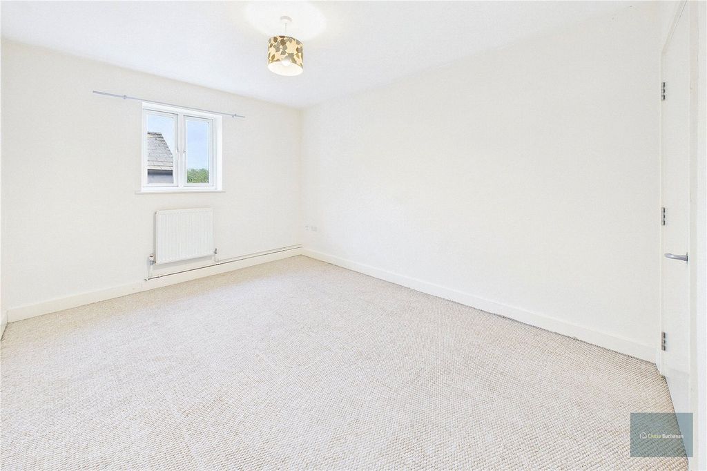 Property photo 3 of 14 Picture No. 23