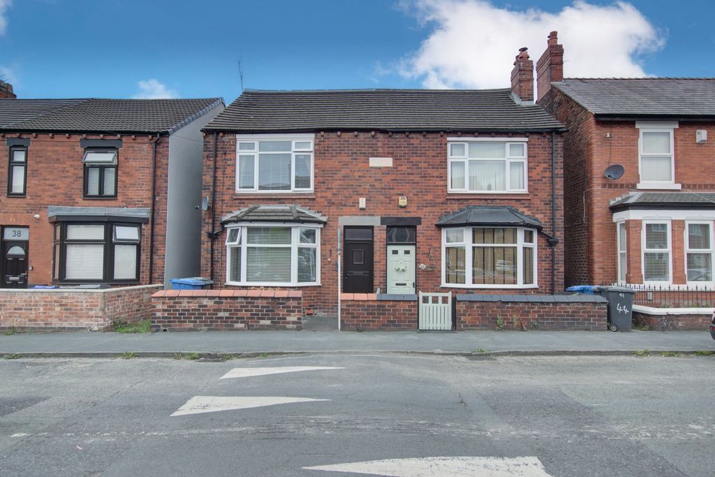Property photo 1 of 21 1