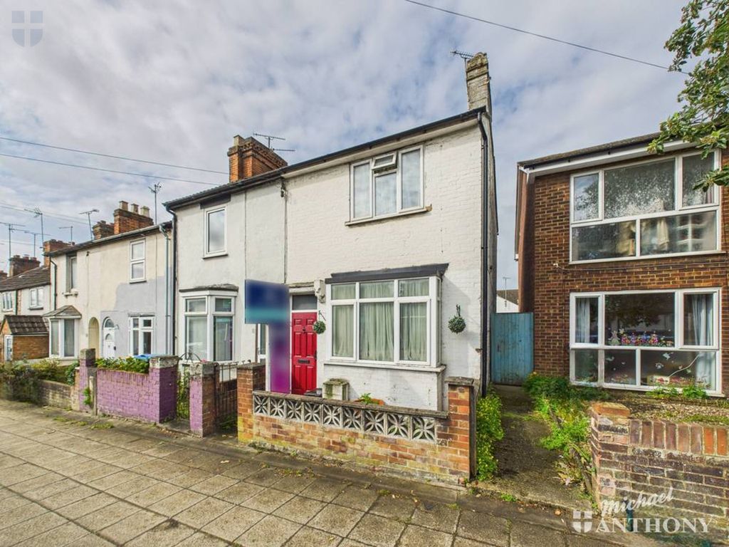 Property photo 1 of 10 Cam03852G0-Pr0314-Still014-Thumbnail-H750-70