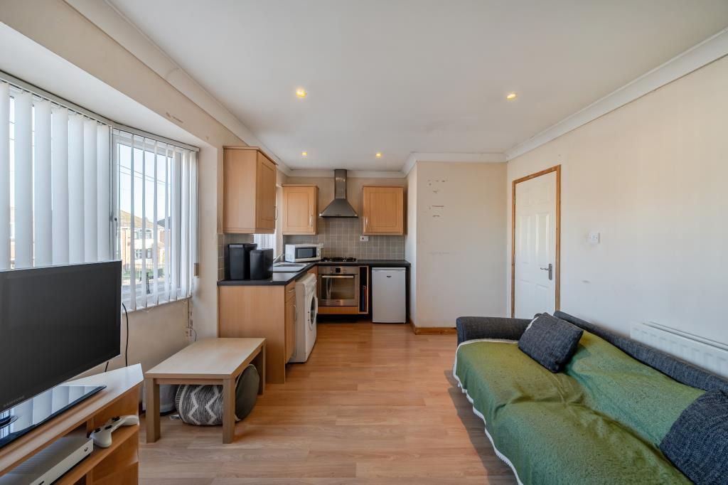 Property photo 2 of 16 Reception Room