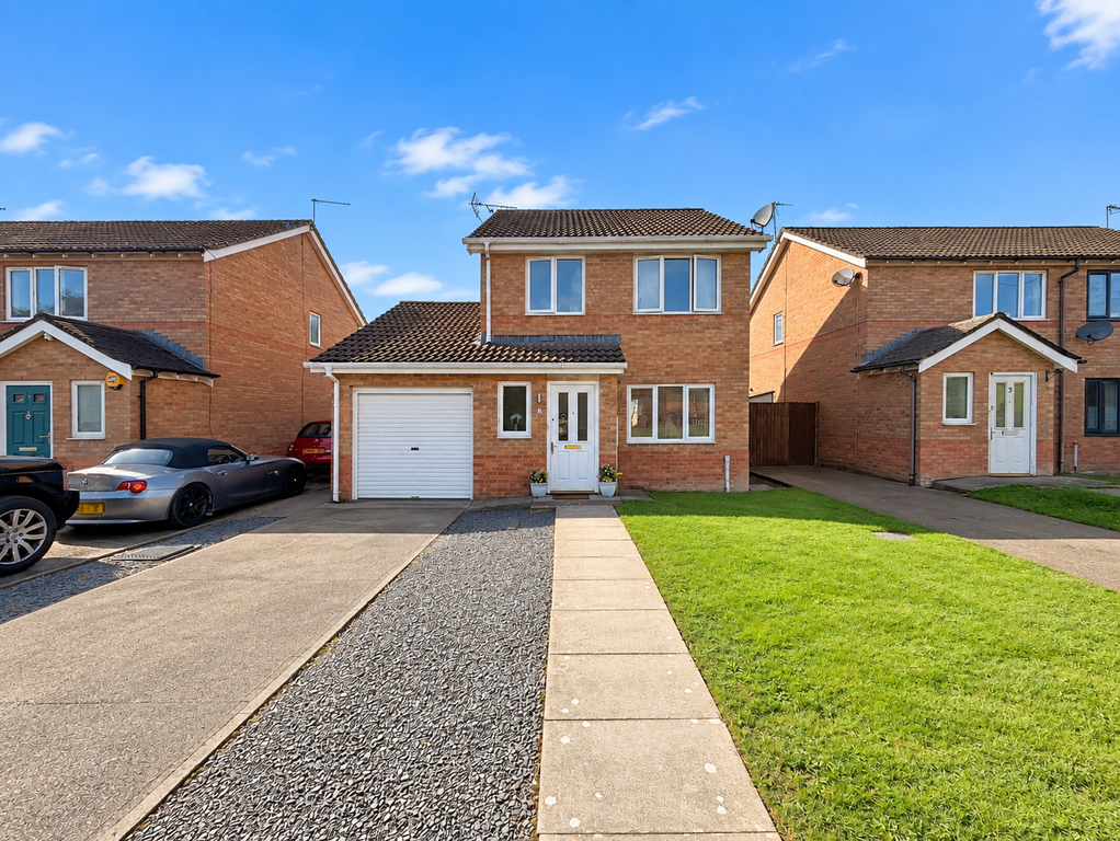 Property photo 1 of 32