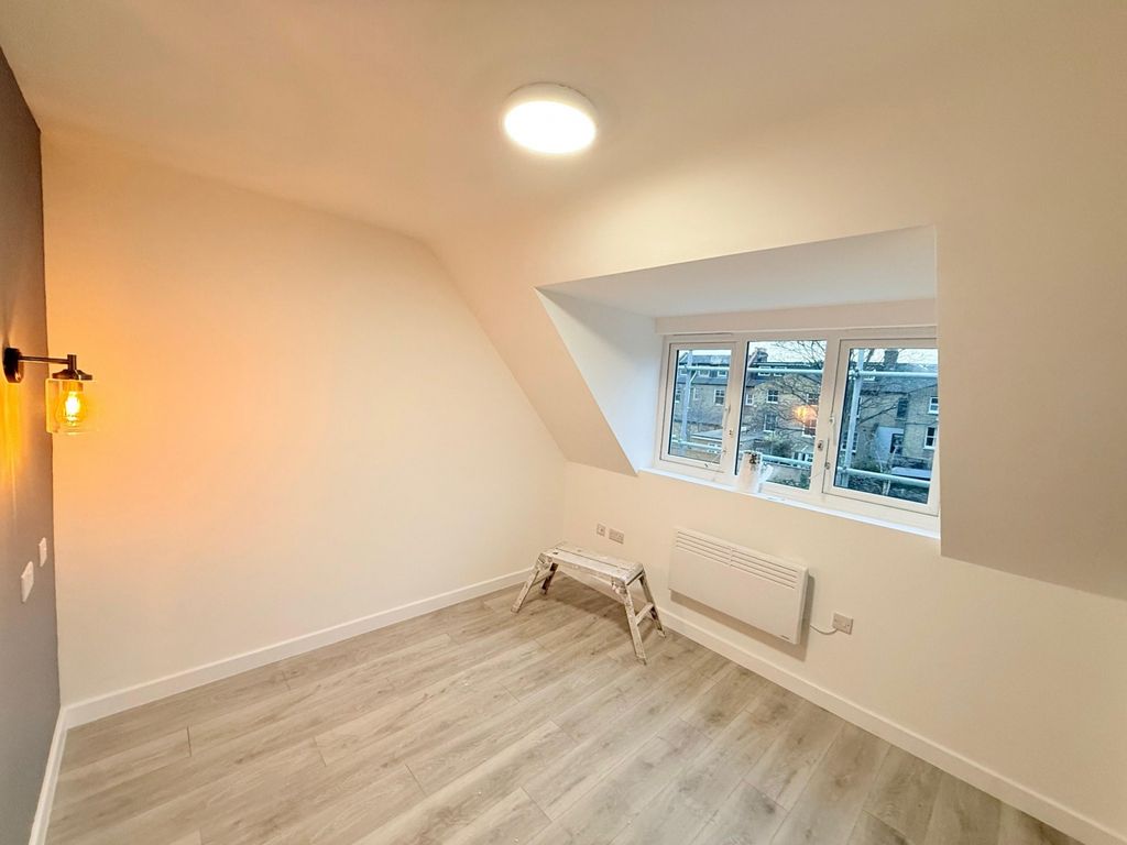 Property photo 2 of 9 Gallery