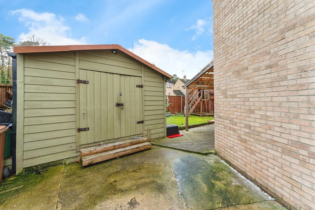 Property photo 3 of 15