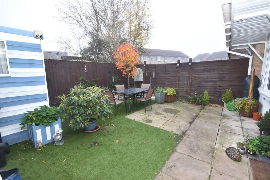 Property photo 2 of 8 Picture No. 07