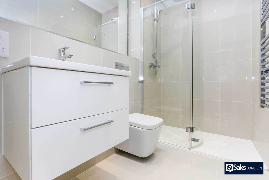 Property photo 2 of 3