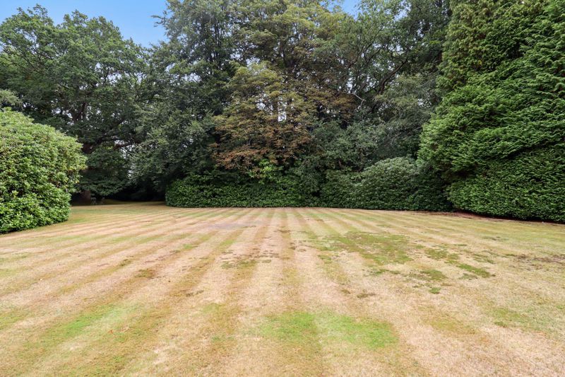 Property photo 3 of 27 Photo 18