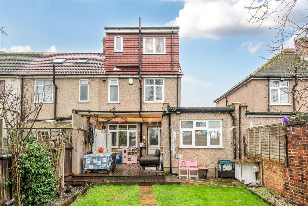 Additional image 24 of 4 bed end terrace house for saleSouthcote Avenue, Feltham TW13