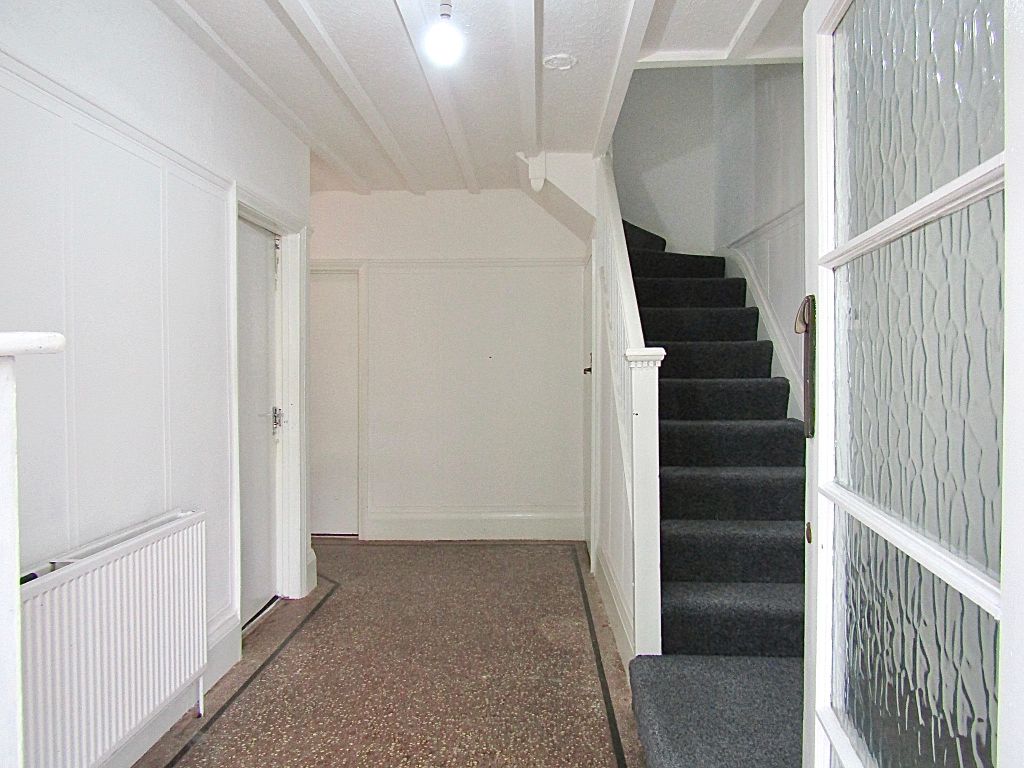 Property photo 2 of 36