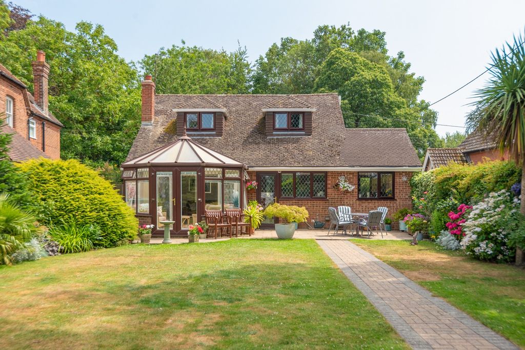 Property photo 1 of 26 3593672