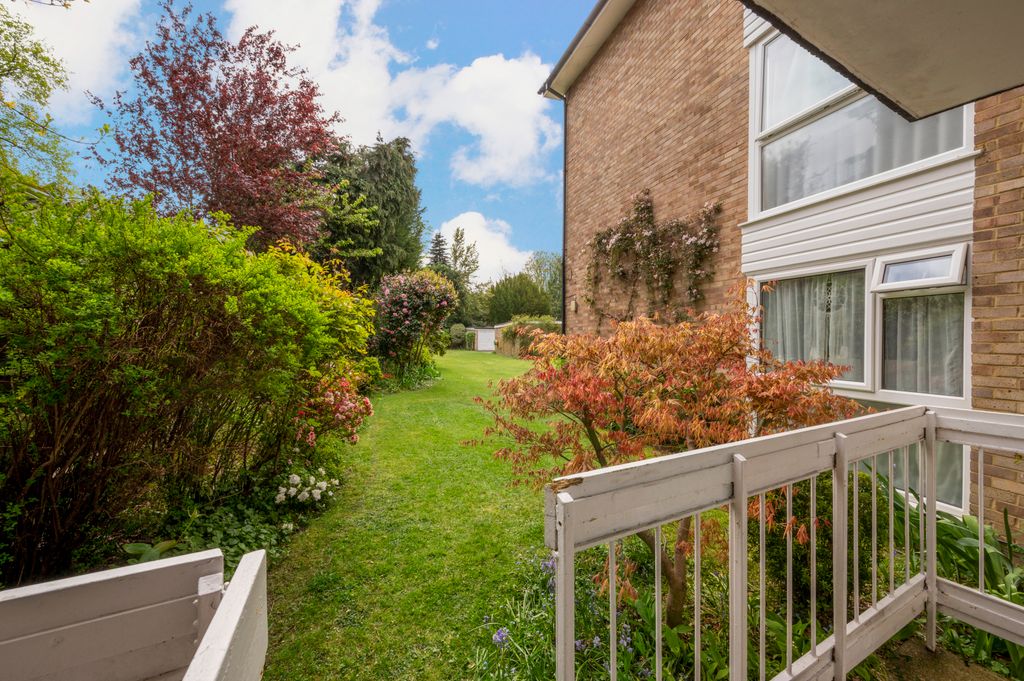 Property photo 3 of 18 Picture No. 09