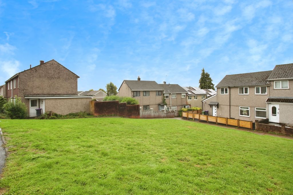 Property photo 2 of 31 Img_3692
